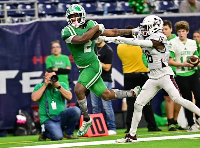 Silsbee vs Cuero December 2, 2022 Photo-Tom Dendy75